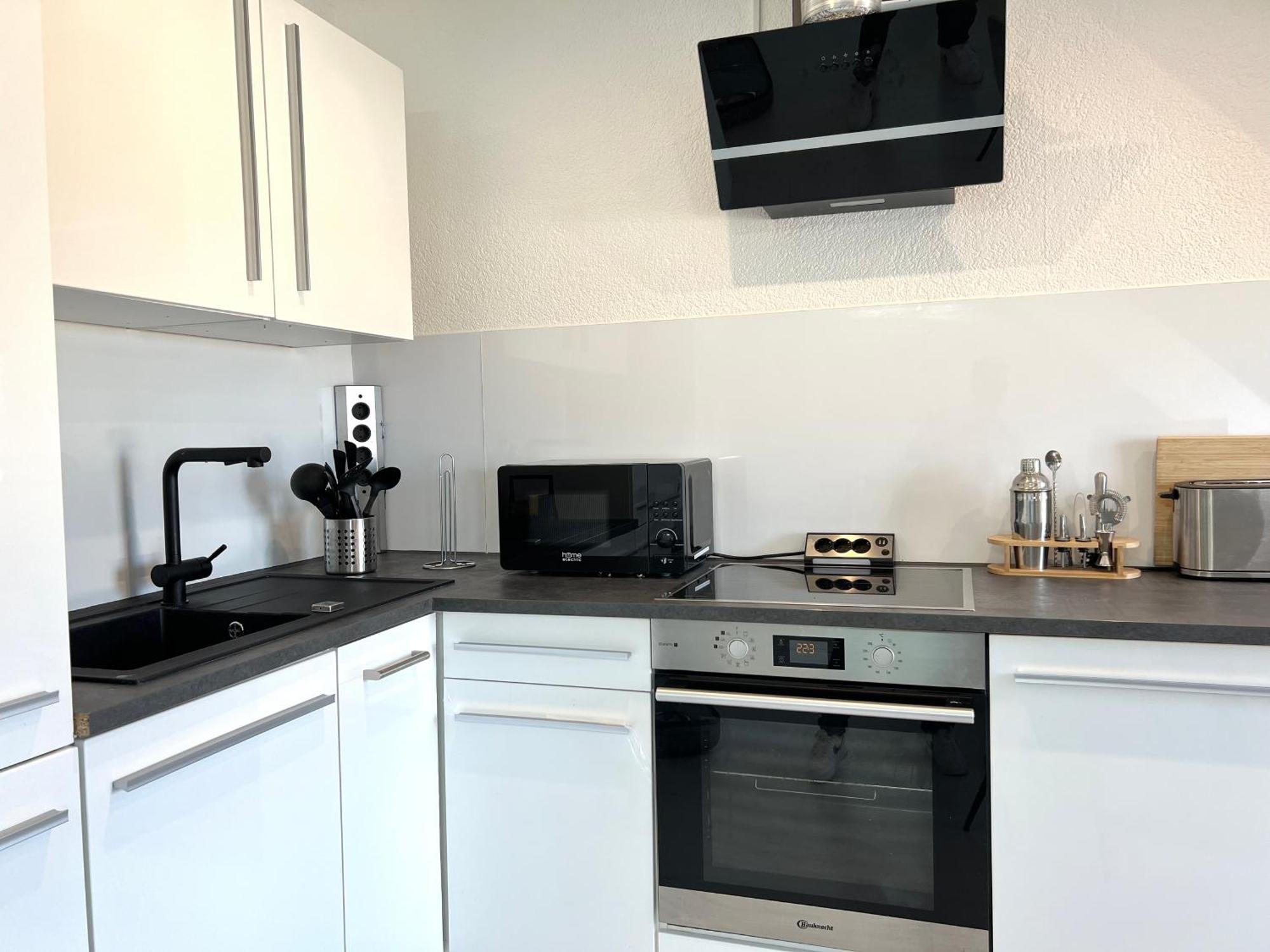 Luxus Maisonette Wohnung Am See, Wehome Premium Sankt Leon-Rot Exterior photo