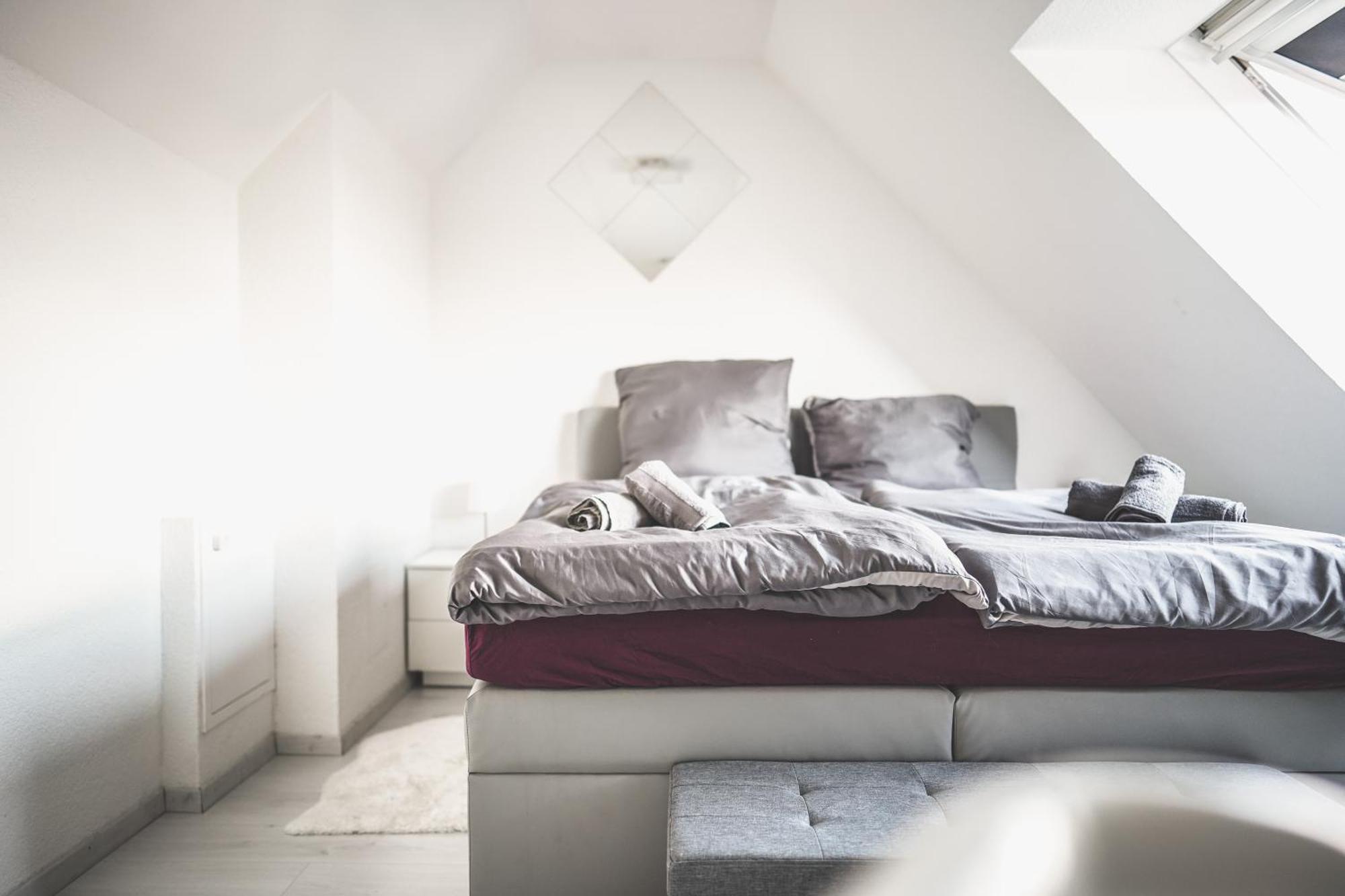 Luxus Maisonette Wohnung Am See, Wehome Premium Sankt Leon-Rot Exterior photo