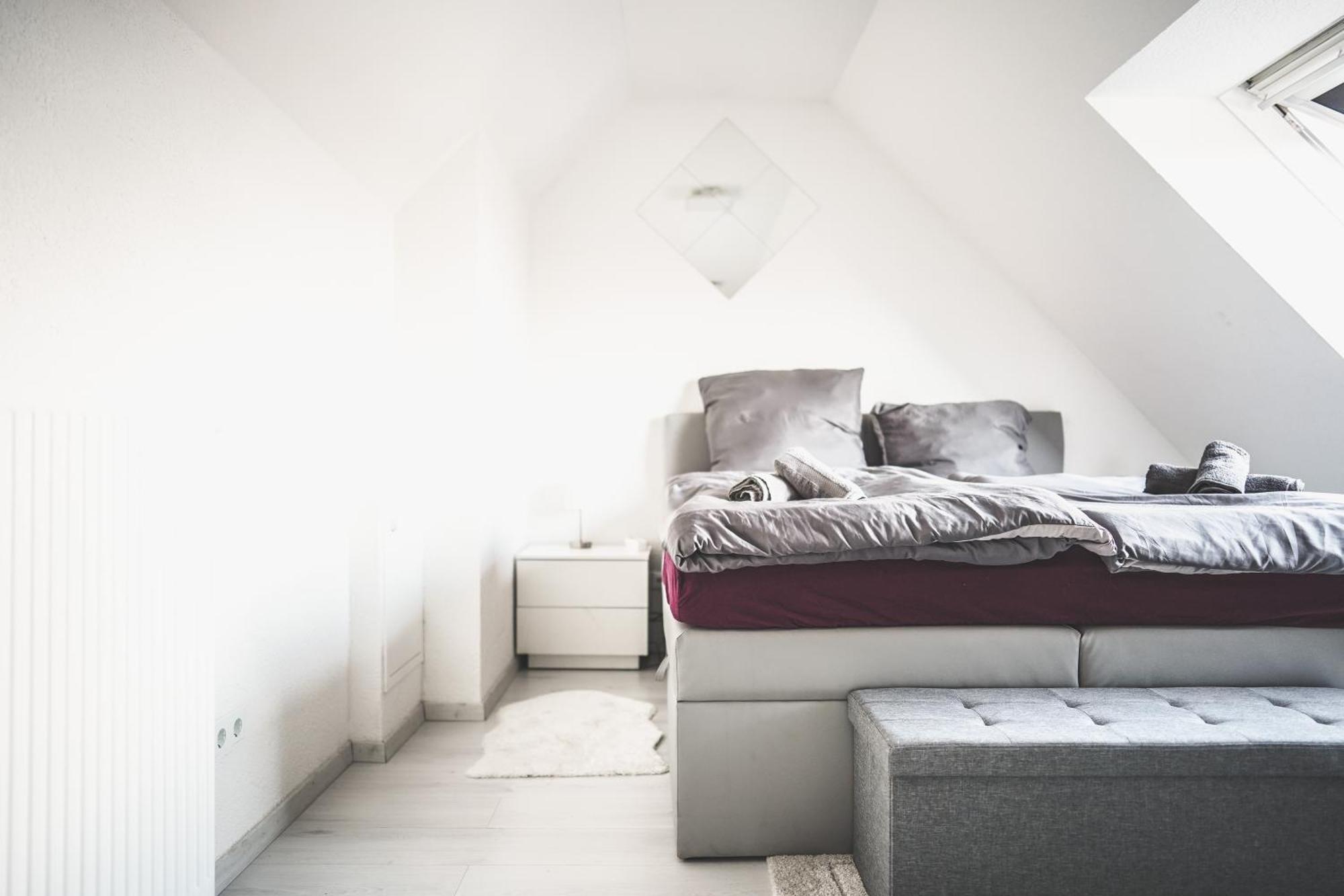 Luxus Maisonette Wohnung Am See, Wehome Premium Sankt Leon-Rot Exterior photo